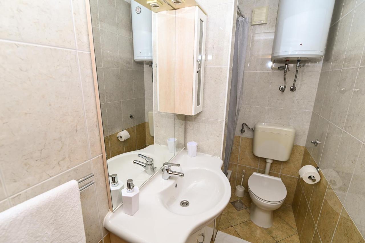 Apartmani Adria Trogir Exterior photo