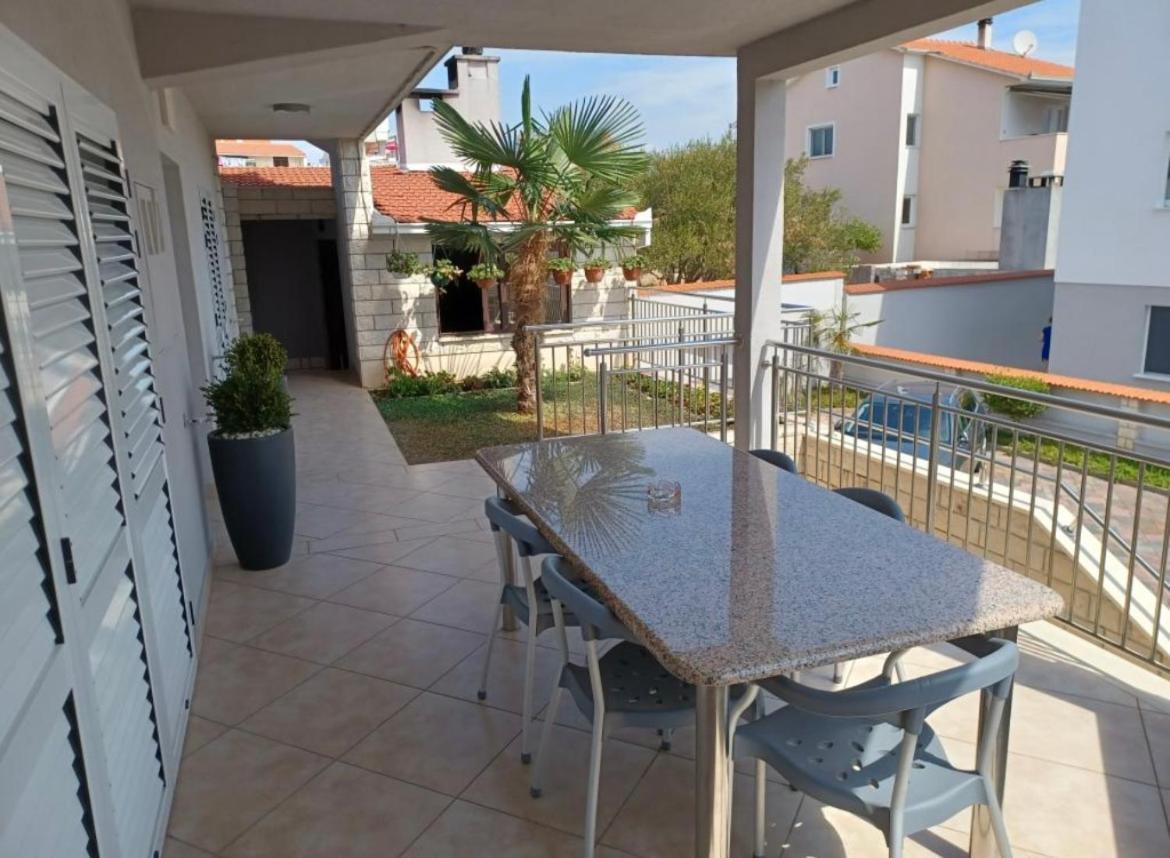 Apartmani Adria Trogir Exterior photo