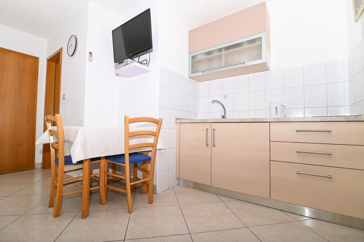 Apartmani Adria Trogir Exterior photo
